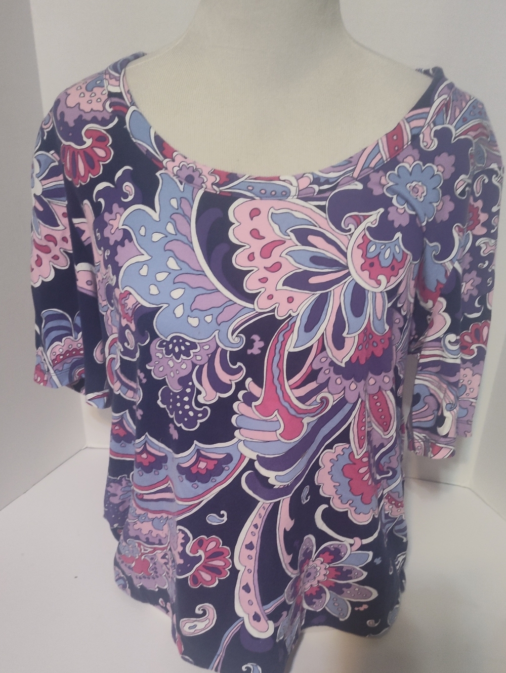 Talbot X Large Women’s Purple Paisley Scoop Neck Top